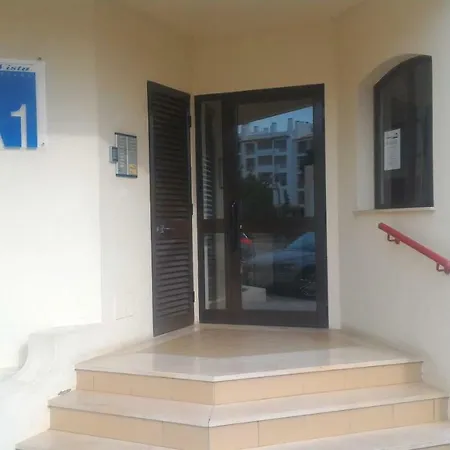 Bellavista Mar 아파트